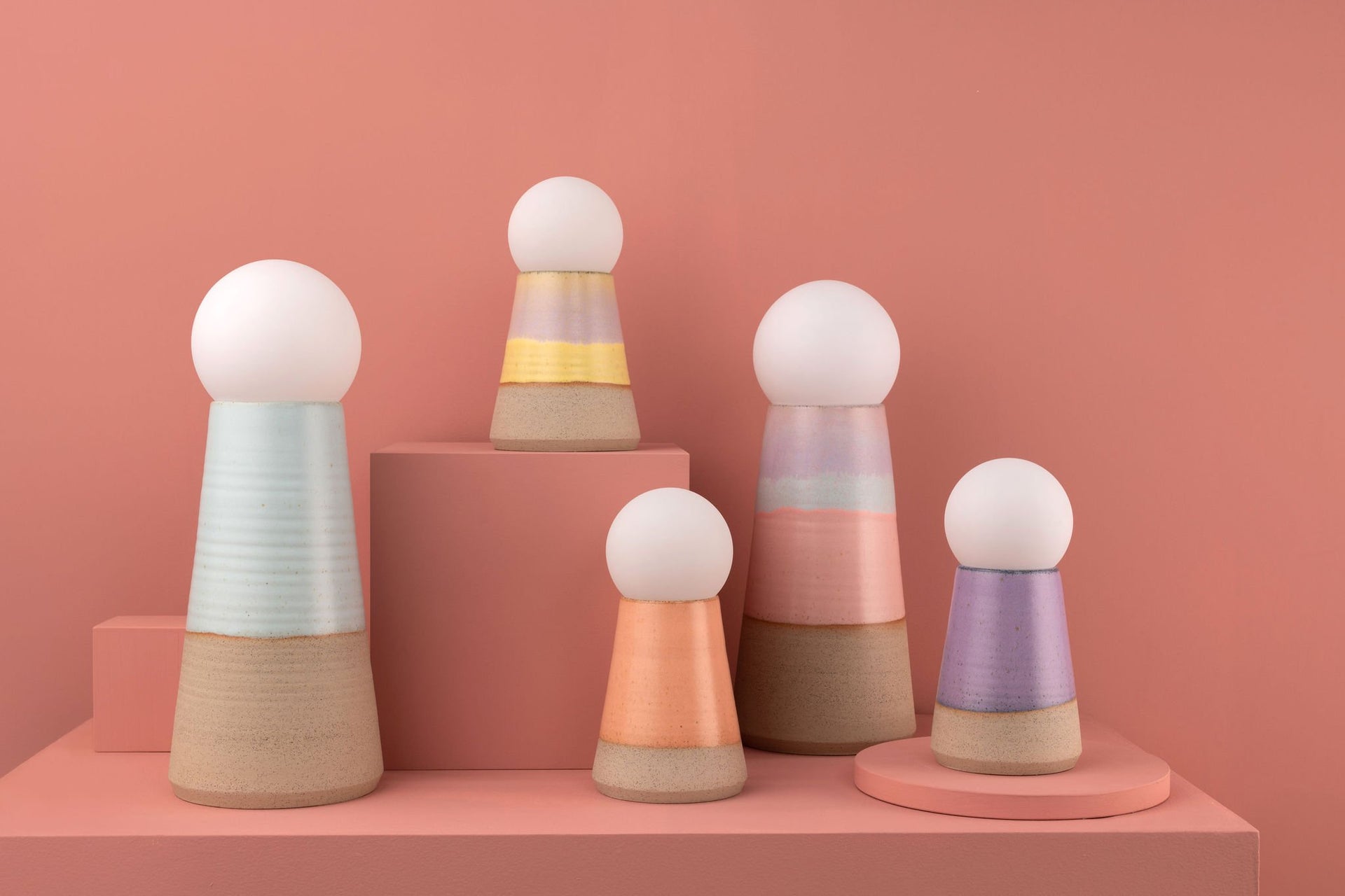 LIGHTHOUSE MEDIUM Table Lamp