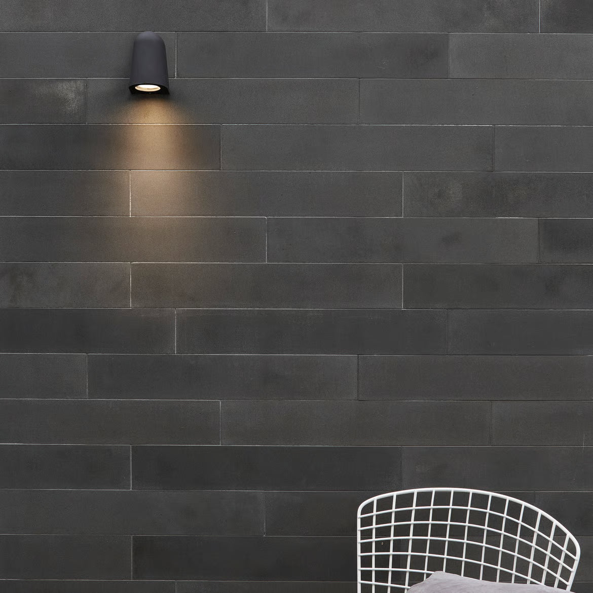 MAST Wall Light