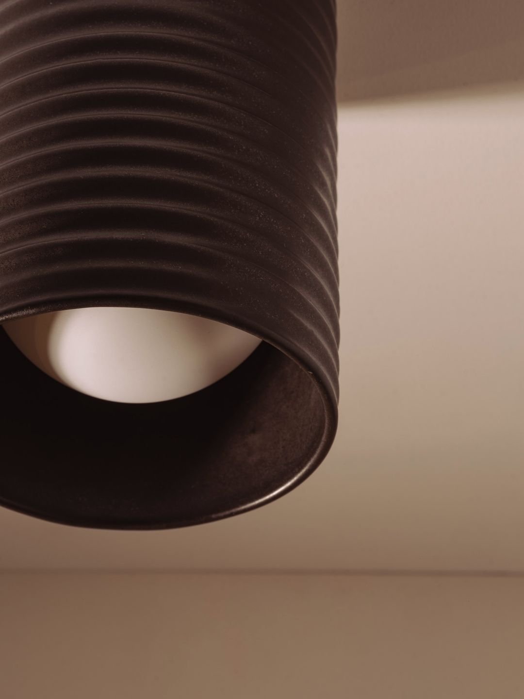 WOBBLY Slate Ceiling Light