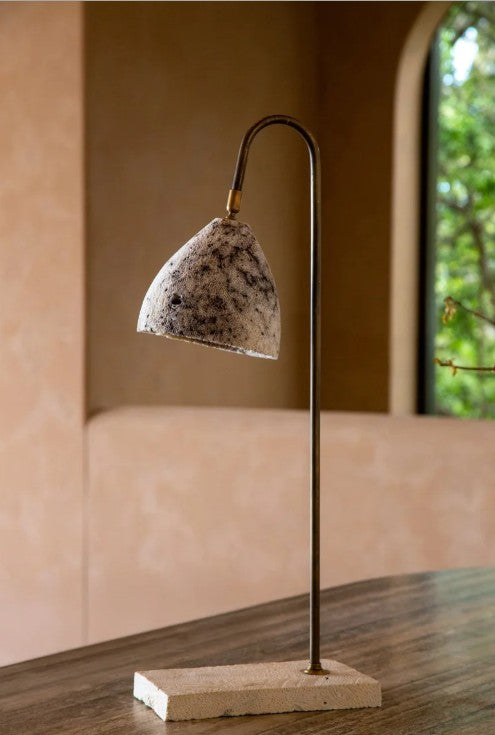 FOSSIL CORAL ARCH Lamp