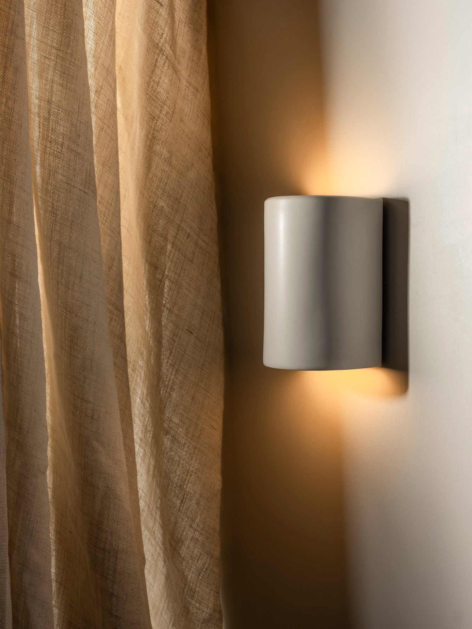 DAWN Wall Light