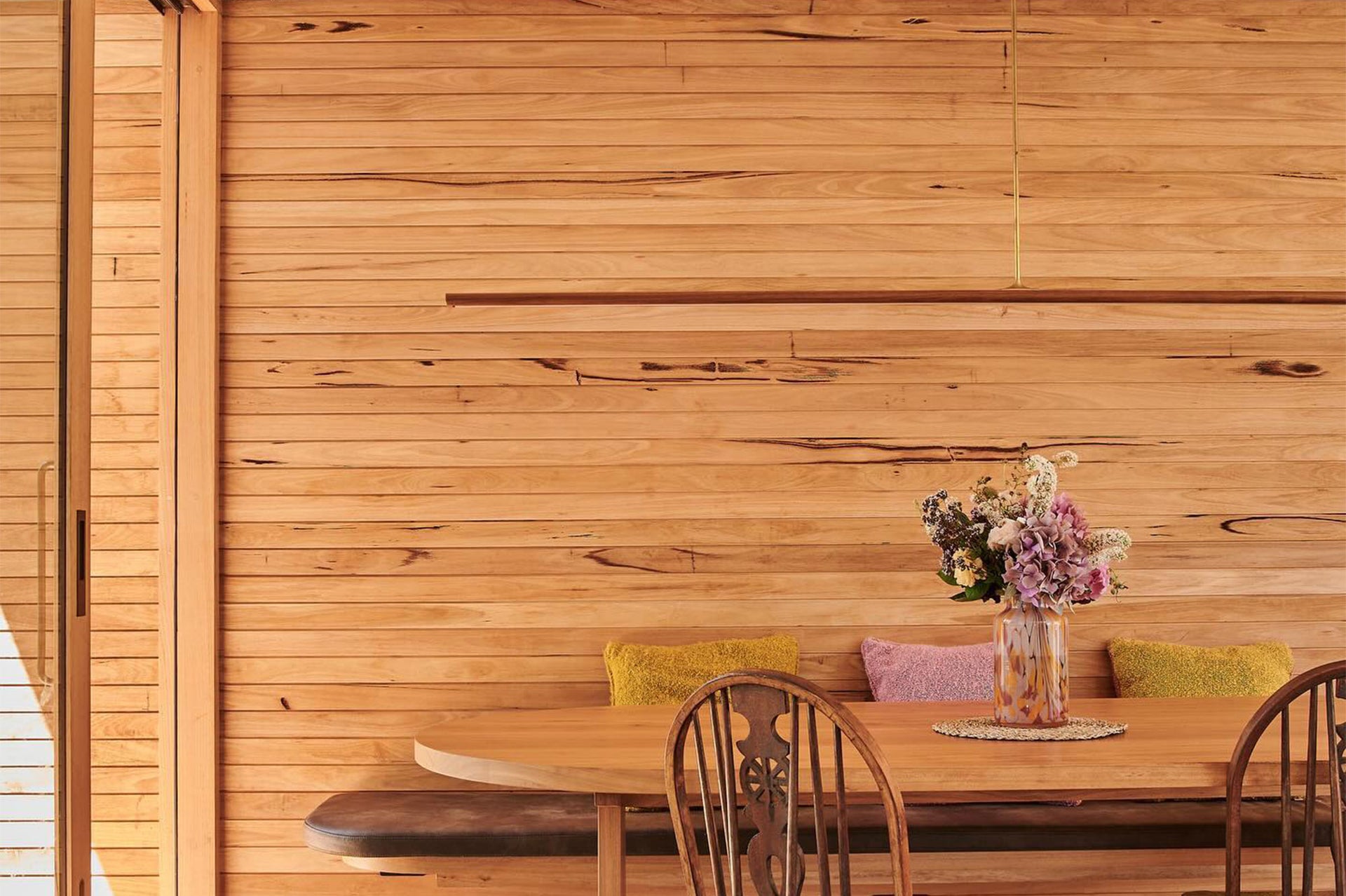SPRU Linear Pendant