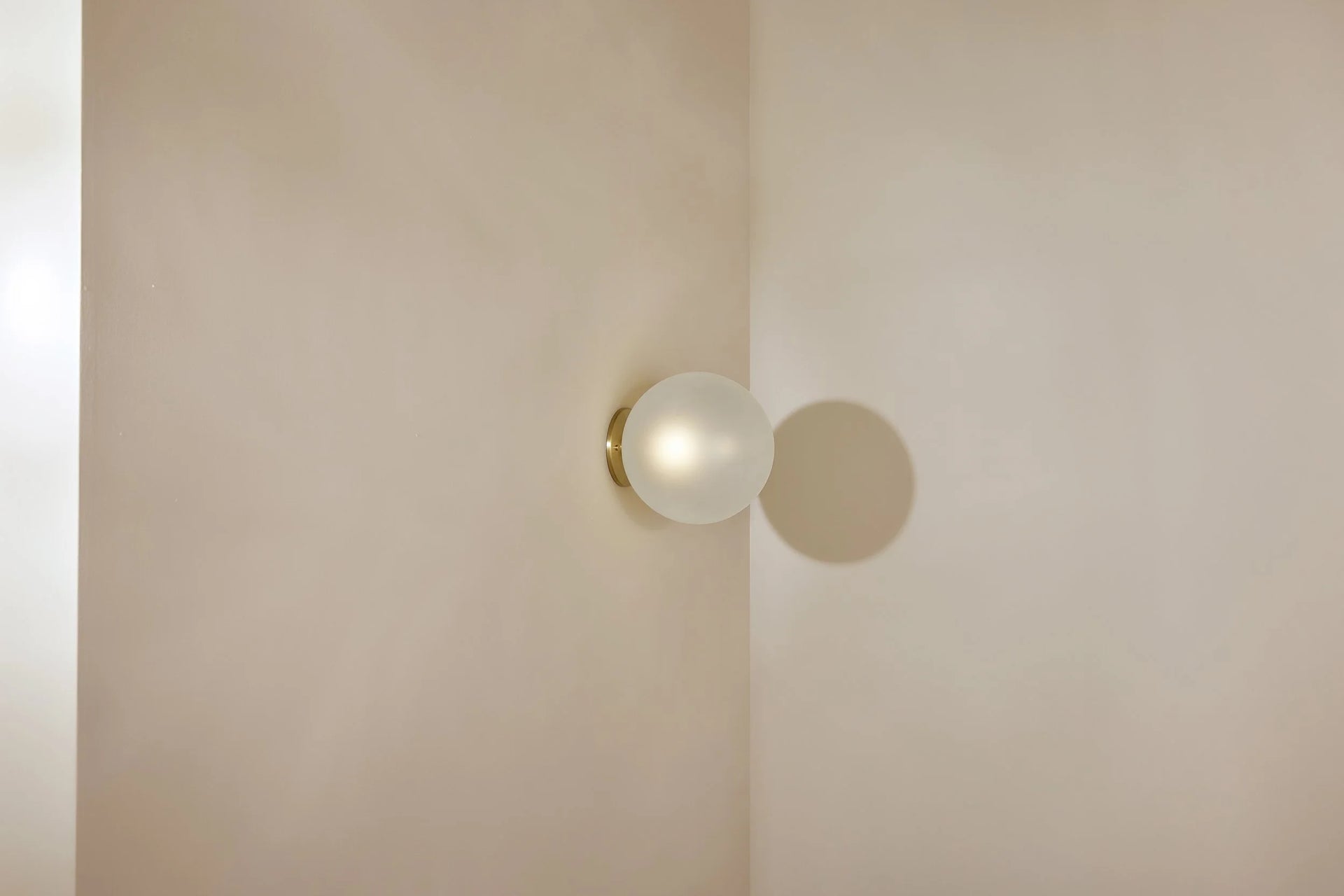 ORB SS Wall Light