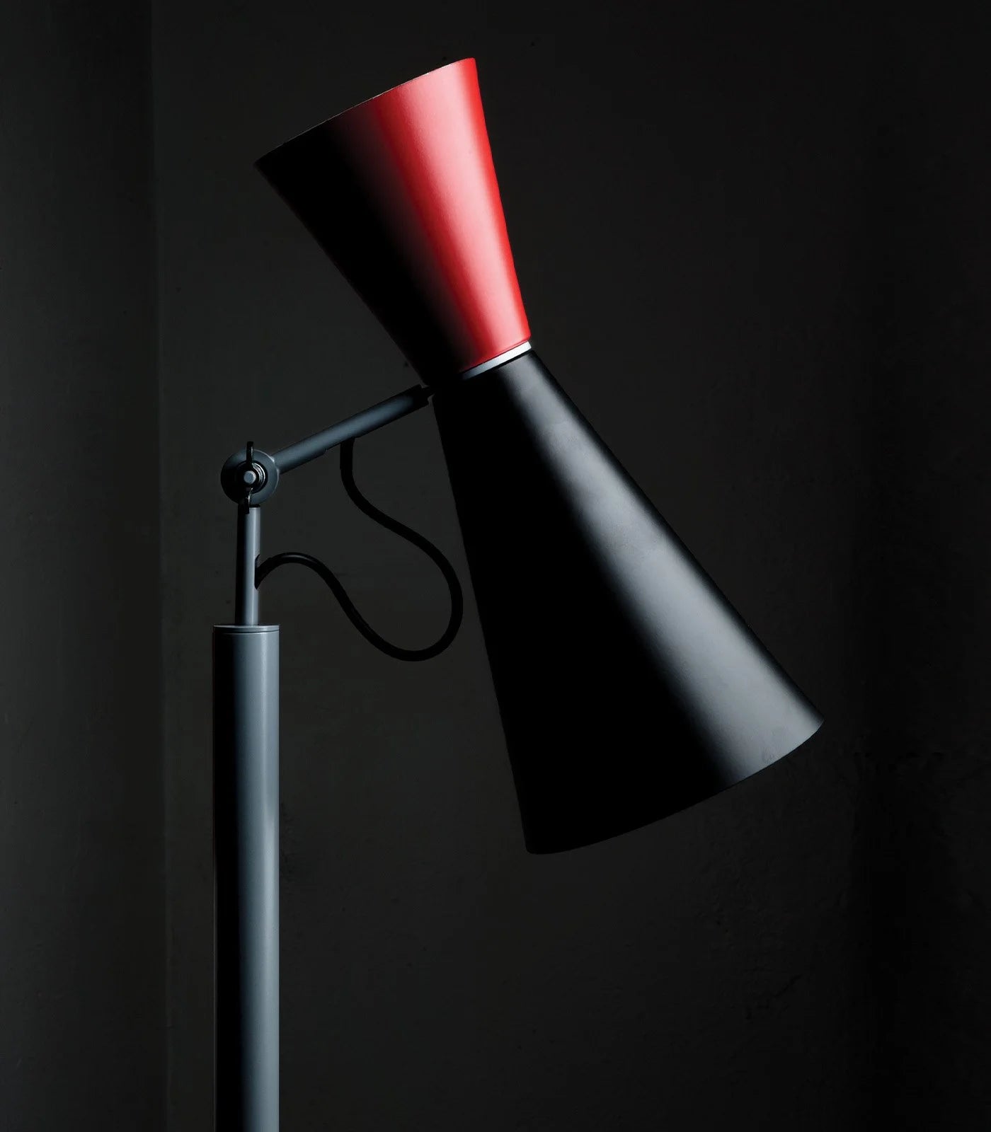 PARLIMENT Floor Lamp