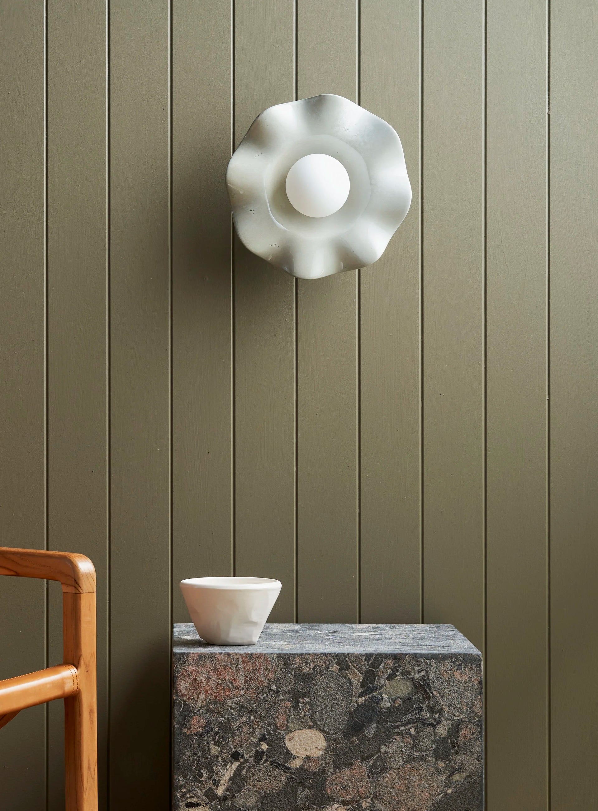 PEARL Wall Light