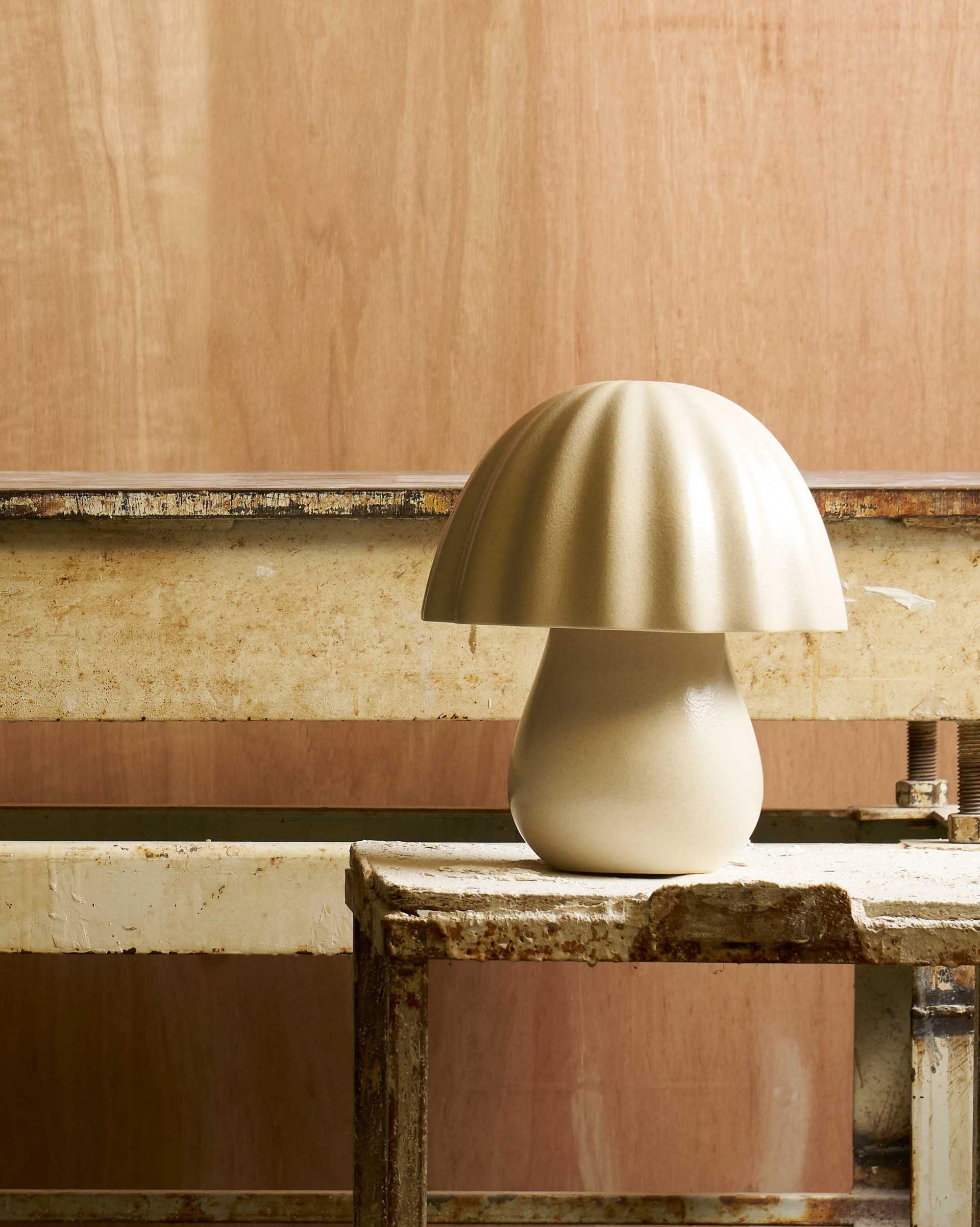 PERIWINKLE Table Lamp