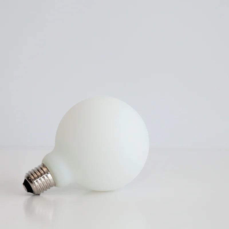 G95 LED Globe