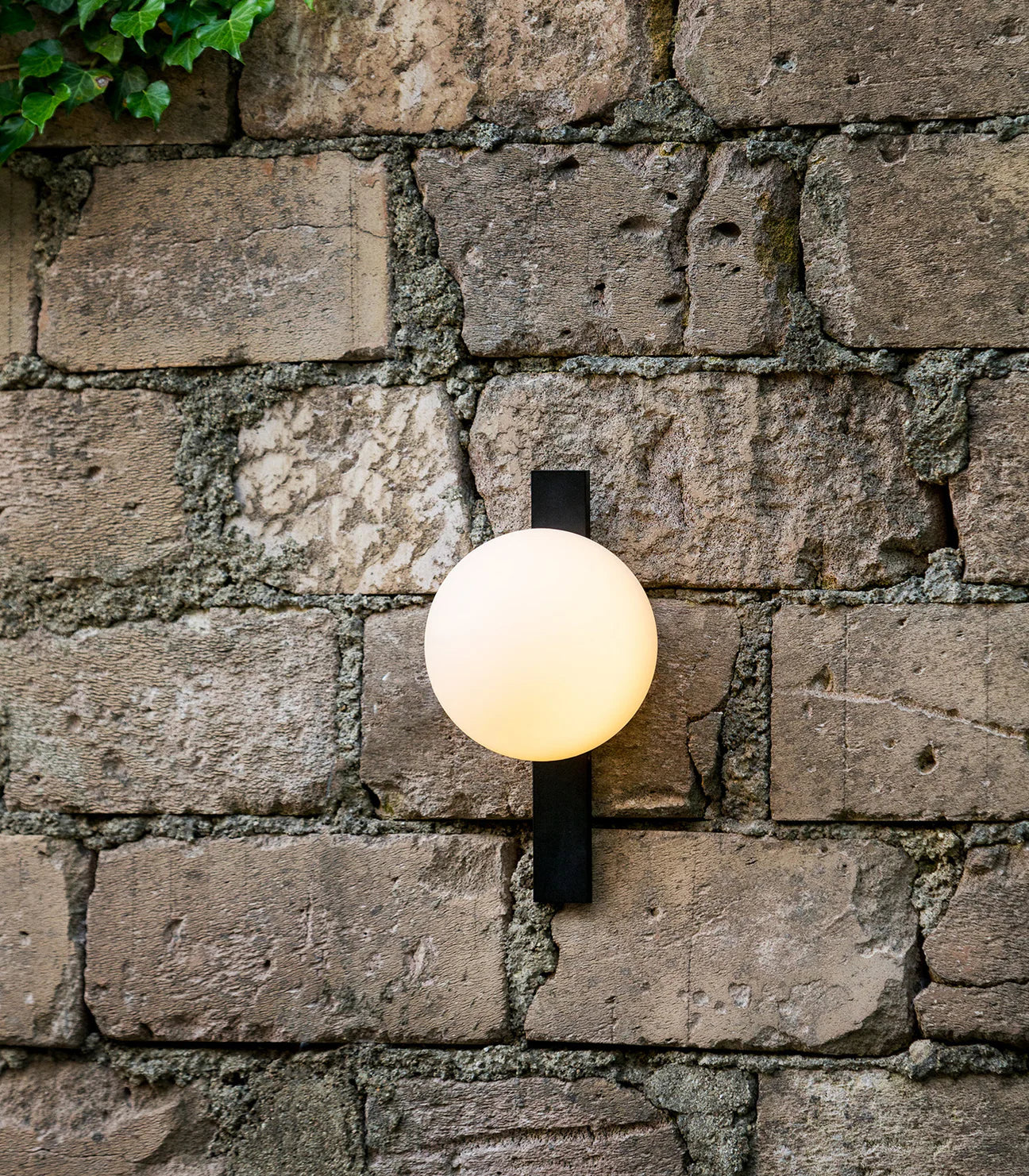 CIRC Outdoor Wall Light