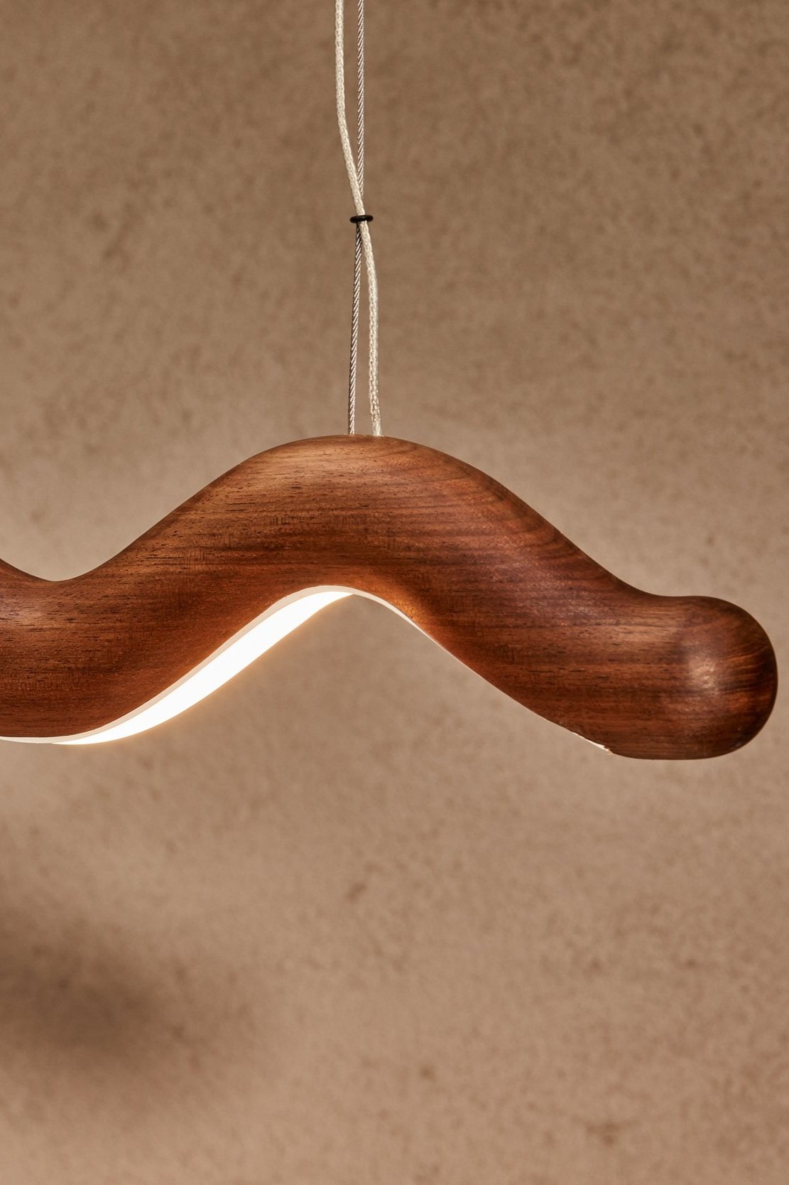 WAVE Linear Pendant