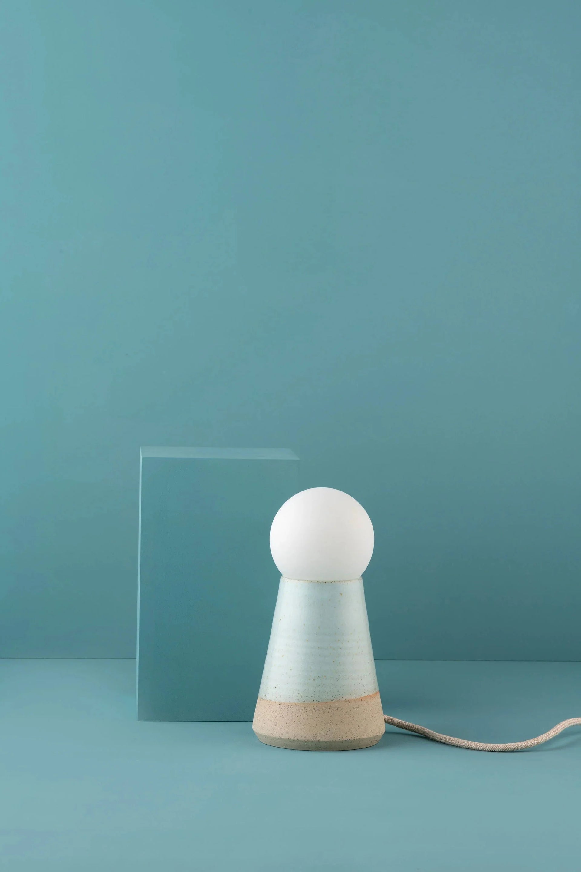 LIGHTHOUSE MEDIUM Table Lamp