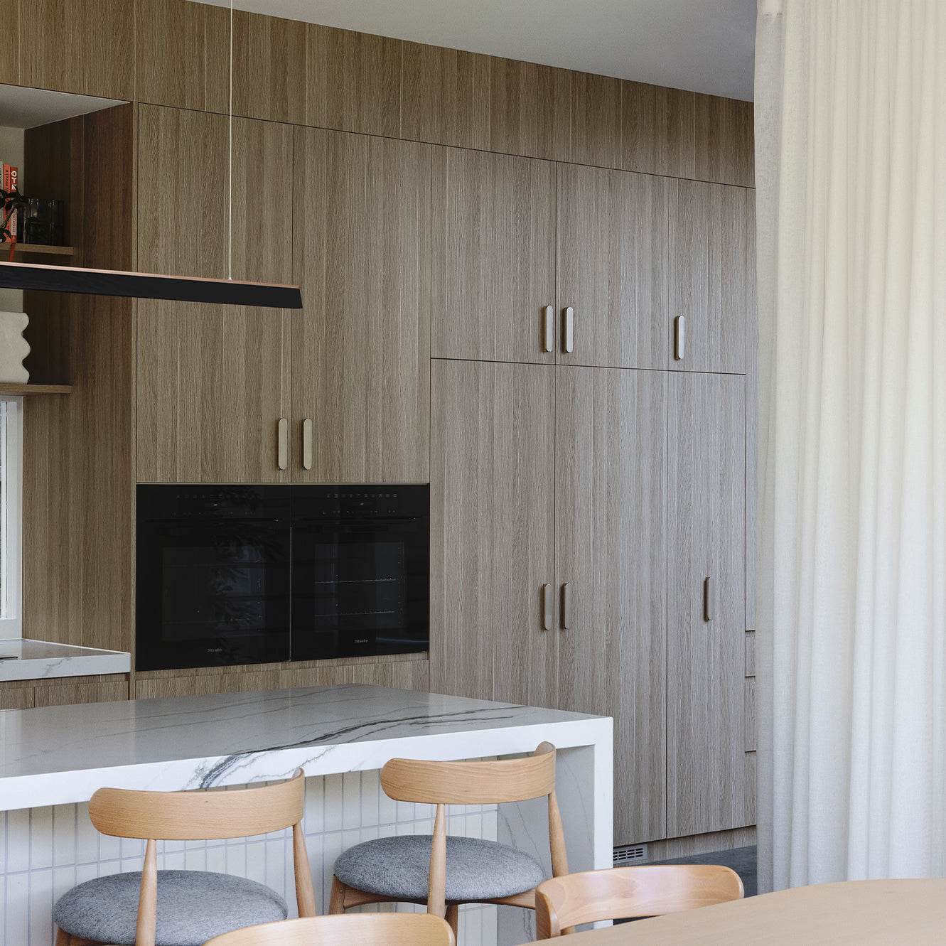 TENN UPLIGHT Linear Pendant