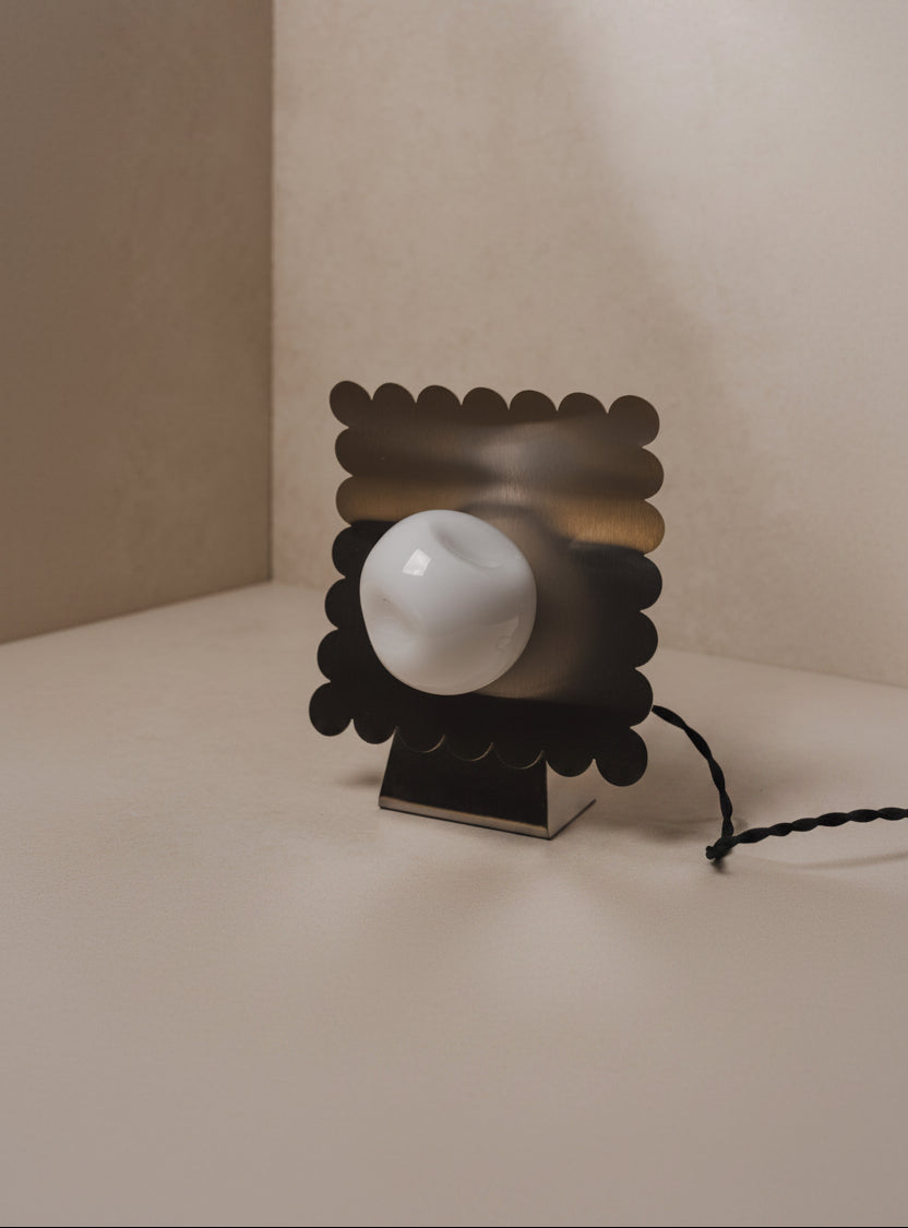 WAVE Table Lamp