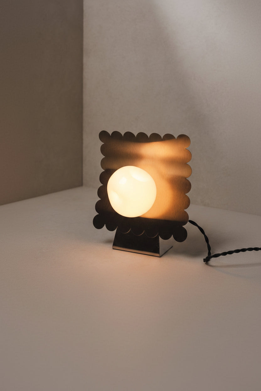 WAVE Table Lamp