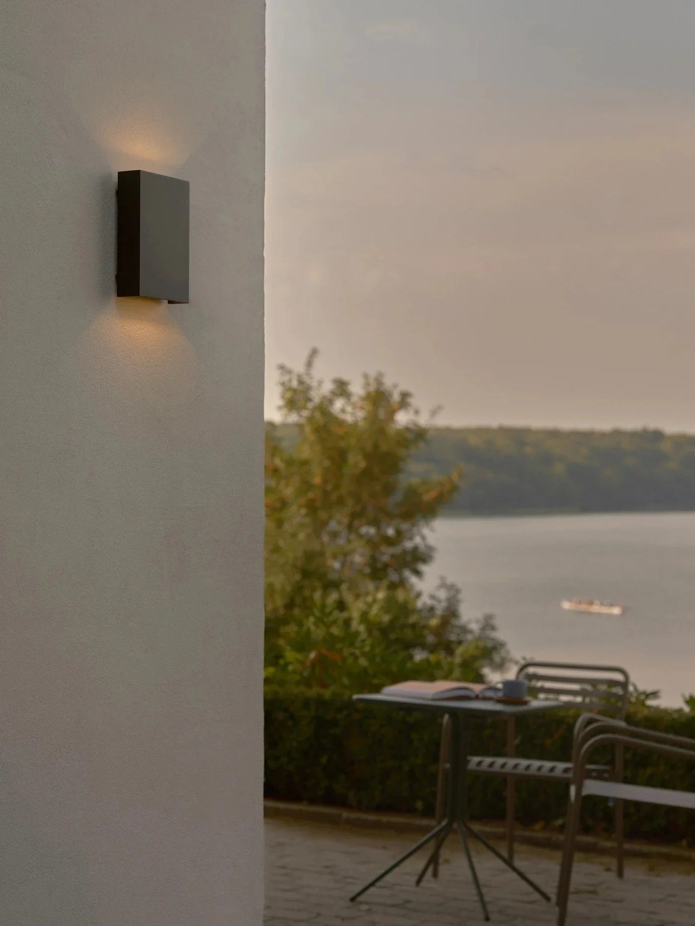 FOLD Wall Light