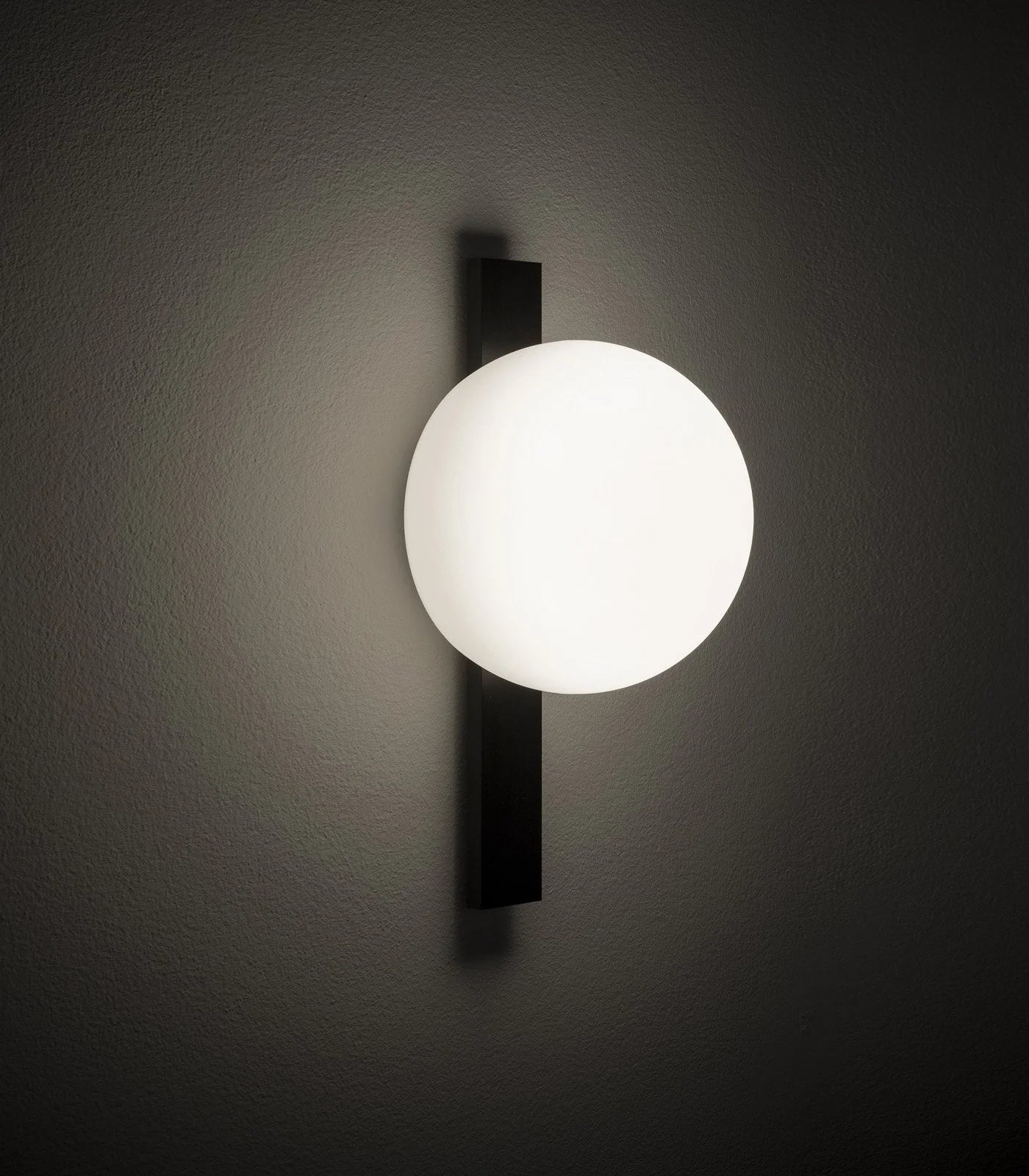 CIRC Wall Light