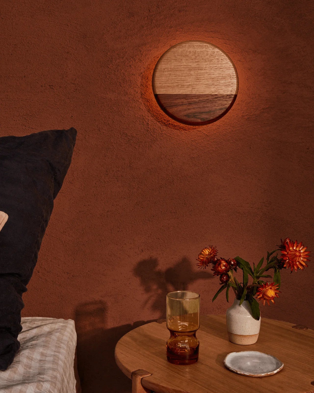NEVER NEVER Wall Light