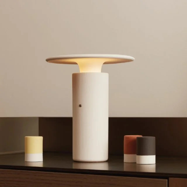 NAIS Table Lamp